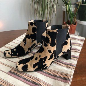 90s Gianni Bini Cow Print Booties